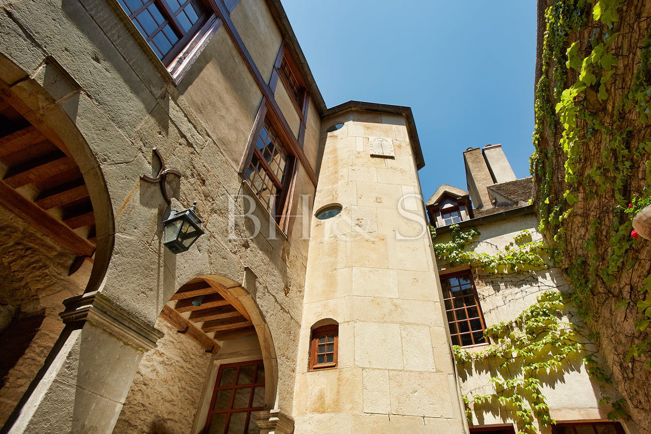 Maison ancienne rénovée Bourgogne 