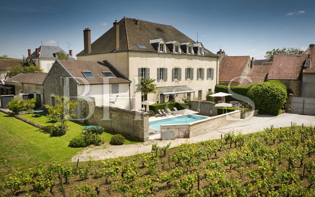 Character property in a wine village
