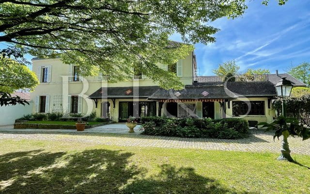 Beautiful house - close to the historic center of Beaune