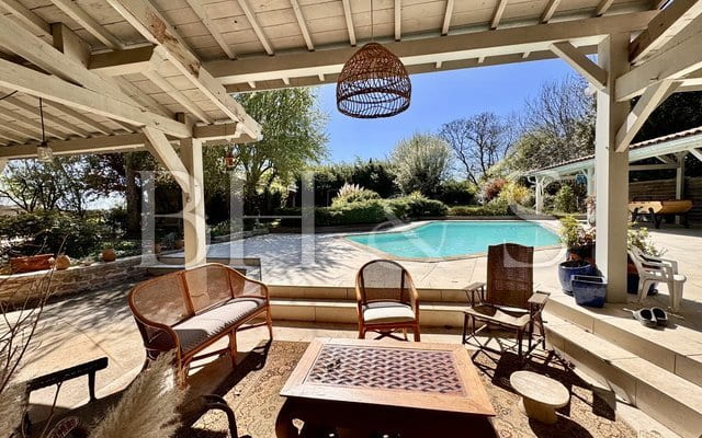 Character property & outbuildings