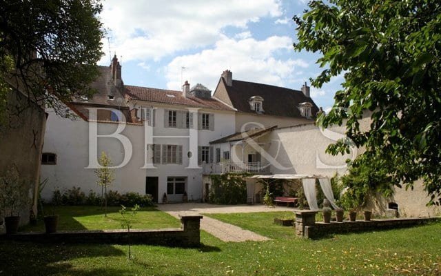  Maison de maître en Bourgogne, à 20 minutes de Beaune 