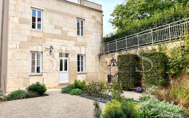 2-bedrooms flat - Beaune historic center