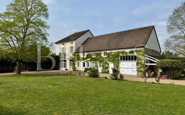 Renovated charming house - 10 minutes Beaune