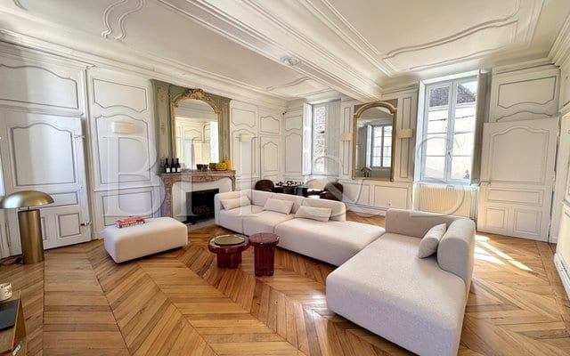 3-Bedrooms flat - Historic Beaune